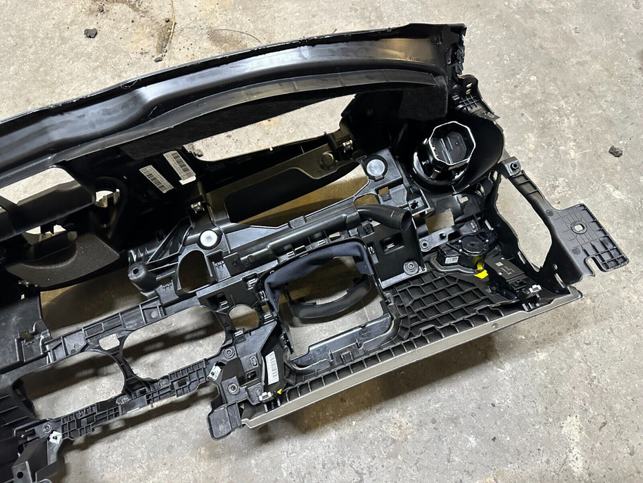 2017-2019 MERCEDES-BENZ E63S AMG W213 DASHBOARD DASH PANEL 213-680-45-04-64-7C70