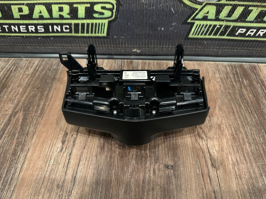 2014 TOYOTA PRIUS V A/C HEATER TEMPERATURE CLIMATE CONTROL BEZEL OEM 55900-47150