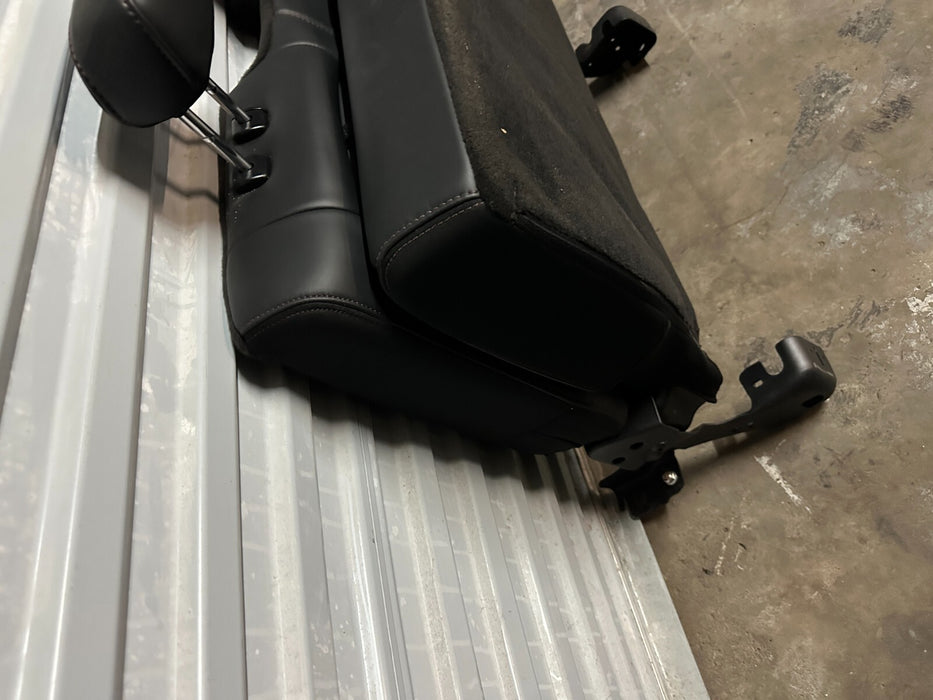 2017 2018 2019 FORD F250 F350 F450 PLATINUM REAR LEFT CENTER SEAT OEM ~DAMAGE~