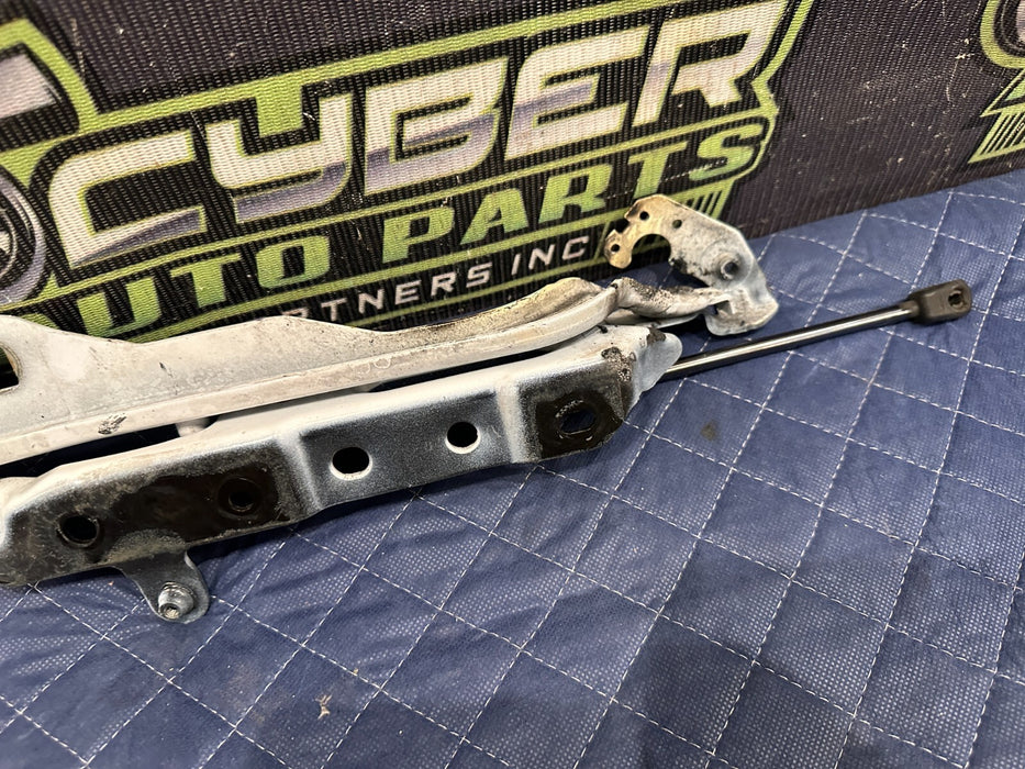 2017-2022 FORD F350 F450 SUPERDUTY RIGHT PASSENGER HOOD HINGE OEM HC3B 16800 A