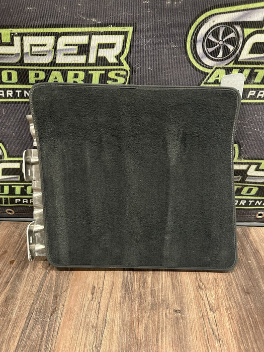 2017 AUDI R8 SPYDER FRONT RIGHT FOOT REST SUPPORT TRIM COVER PANEL 4S1 864 420