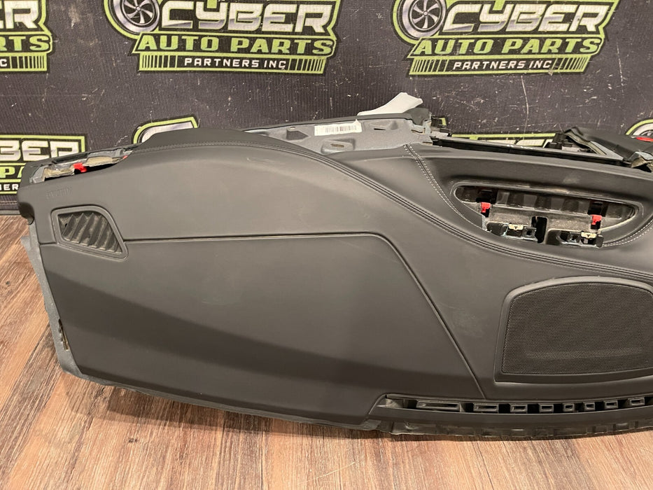 2020 BMW M4 F82 DASH DASHBOARD PANEL W/ BAG OEM *MINOR FLAW/READ*