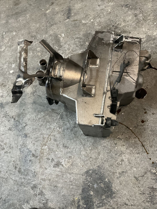 2017 AUDI R8 OEM OIL RESERVOIR TANK DRY SUMP CONTAINER 4S0115373F ~NO LEAKS~