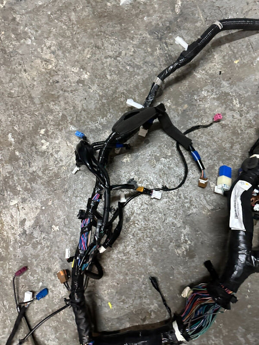 2016 2017 NISSAN TITAN XD PRO-4X FRONT MAIN DASHBOARD DASH HARNESS 24010-EZ04A