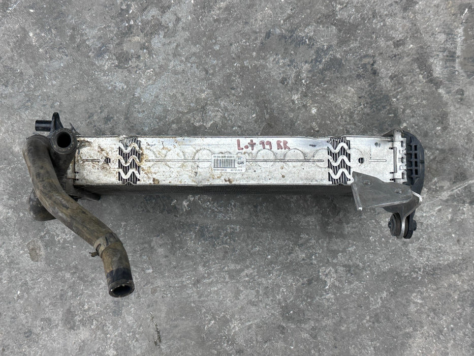 2021 AUDI R8 5.2L V10 REAR RIGHT RADIATOR OEM *DAMAGES/READ*