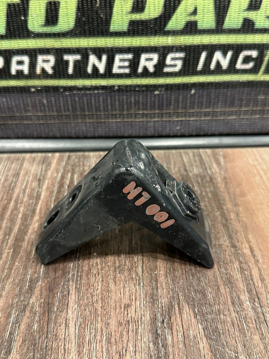 2017-18 AUDI R8 FRONT LEFT REINFORCEMENT BAR BRACKET OEM 4S0807056