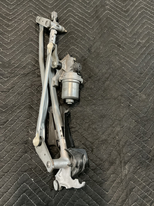 2015 LEXUS RC-F WINDSHIELD WIPER WASHER MOTOR OEM ~DAMAGE~