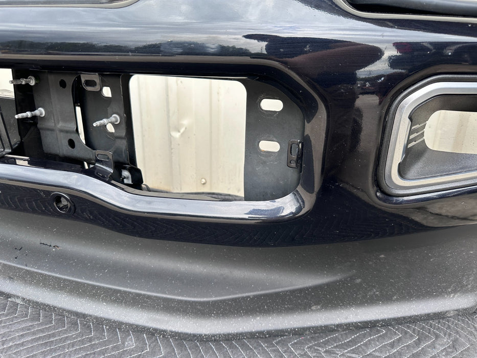 2023 2025 FORD F250 F350 PLATINUM FRONT BUMPER ASSEMBLY AGATE BLACK ~PAINT CHIP~