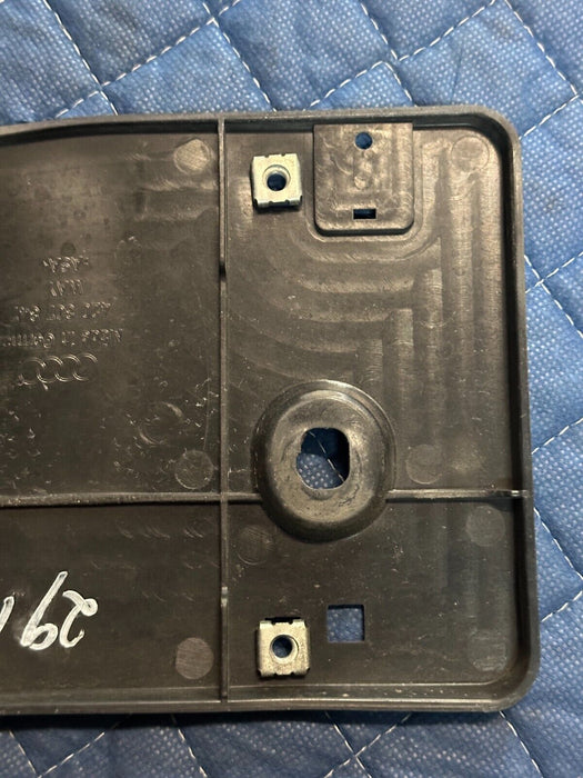2014 AUDI R8 OEM REAR BUMPER LICENSE PLATE BRACKET 420807847 *READ*