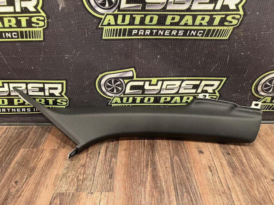 2017-18 AUDI R8 PLUS SPYDER FRONT PASSENGER RIGHT A PILLAR TRIM OEM 4S7 867 234