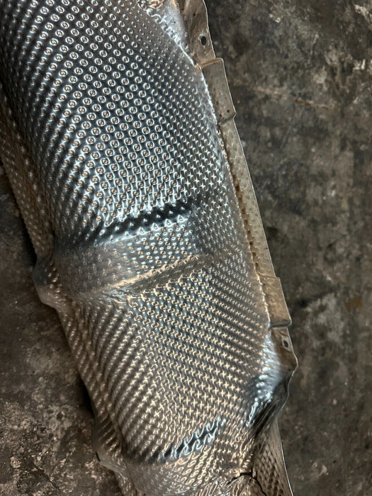 2020 BMW M4 F82 EXHAUST HEAT INSULATION SHIELD COVER OEM 8 059 674 02 805967402