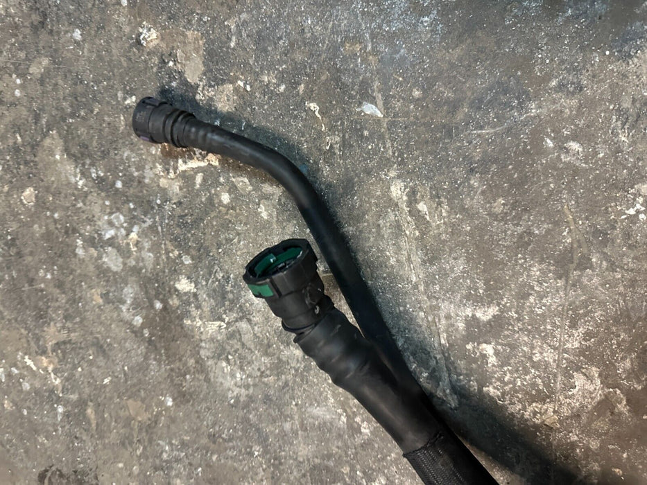 2017-2019 FORD F250 F350 F450 DEF FILLER NECK TUBE SHORT WHEEL OEM HC34-5J232-AE