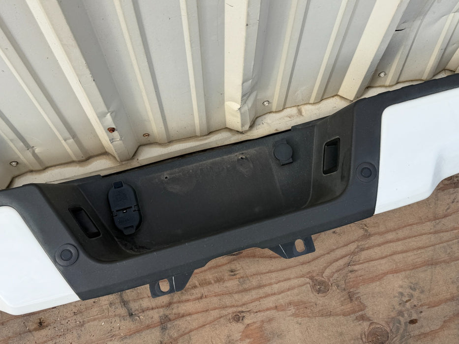 2020 2021 2022 FORD F250 F350 F450 REAR BUMPER STAR WHITE (AZ) OEM COMPLETE