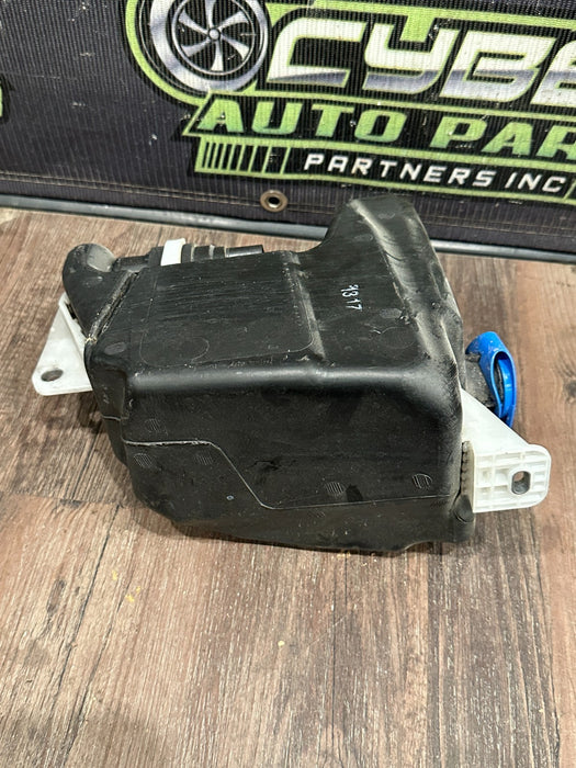 2017 AUDI R8 WINDSHIELD WASHER TANK RESERVOIR OEM