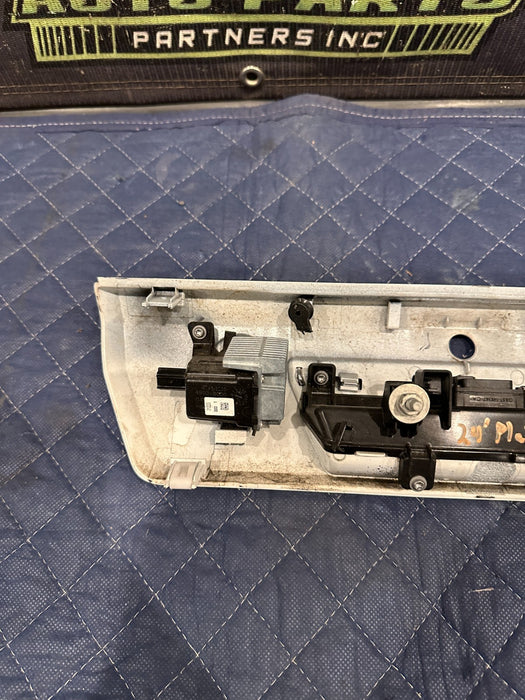 2023-2024 FORD F250 F350 TAILGATE HANDLE OPENER W CAMERAS STAR WHITE (AZ) OEM