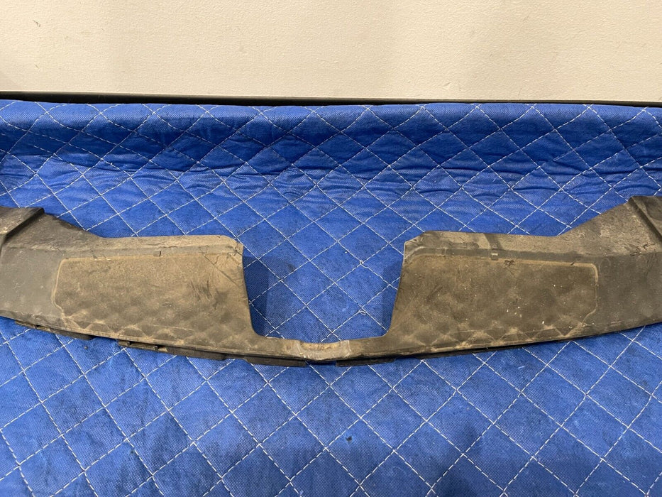 2017 MERCEDES-BENZ C63 AMG CONV RADIATOR SUPPORT AIR DUCT OEM A 205 505 36 30