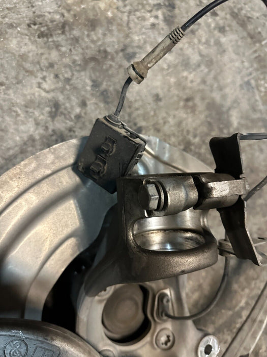 2020 BMW M4 HERITAGE EDITION F82 OEM FRONT RIGHT SPINDLE KNUCKLE SUSPENSION