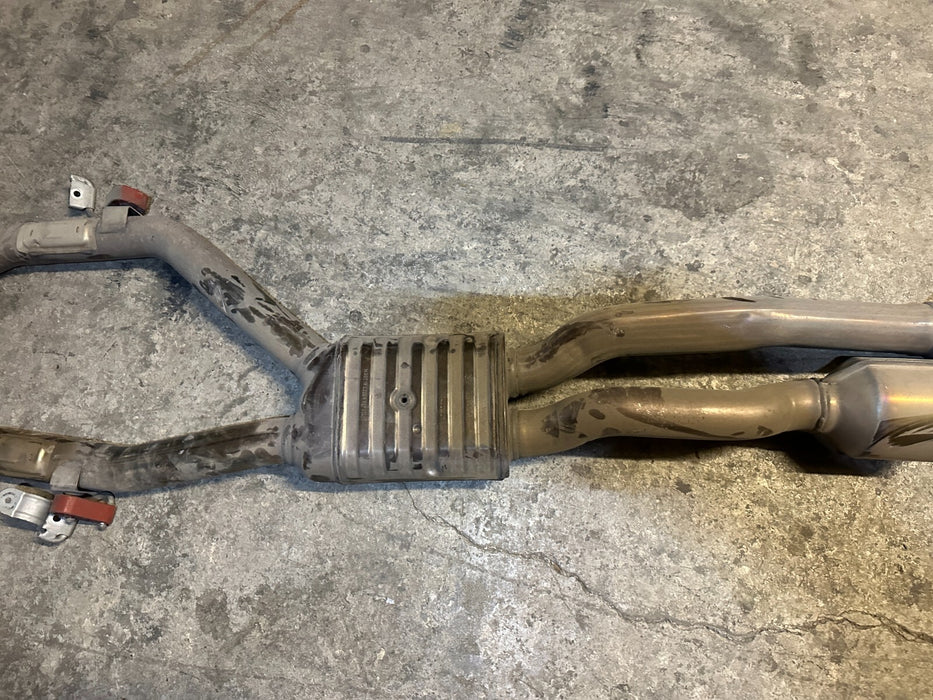 2020 BMW M4 F82 EXHAUST MUFFLER & CENTER PIPE