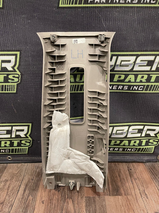 2017-2019 FORD F250 F350 F450 LIMITED LIGHT GRAY LEFT UPPER B PILLAR OEM *SCUFFS