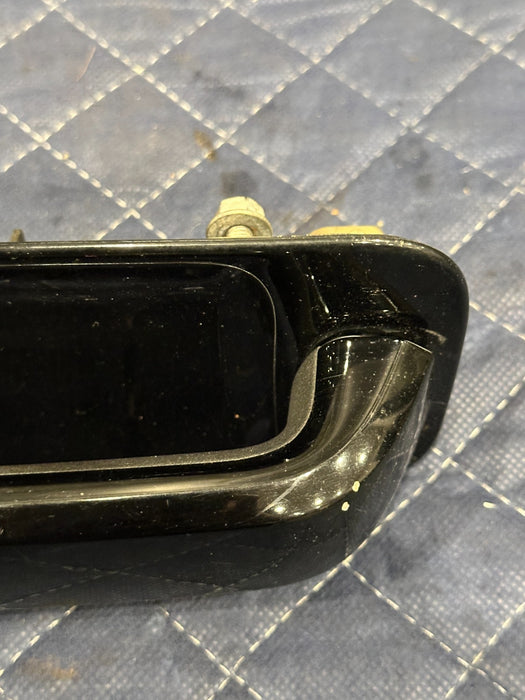 2017-2019 FORD F250 F350 F450 REAR LEFT DOOR HANDLE OEM BLACK PEARL G1 *FLAW*