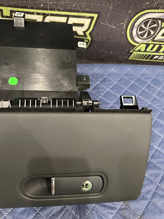 2014 AUDI R8 GLOVE BOX DASH COMPARTMENT 423 857 096 OEM 423 857 104
