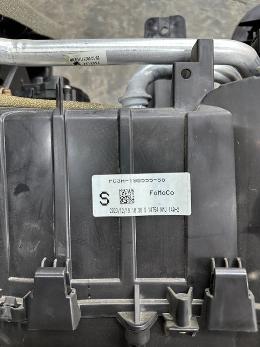 2023 2024 FORD F350 F250 DIESEL 6.7L HEATER CORE BOX HVAC OEM PC3H-19B555-SG