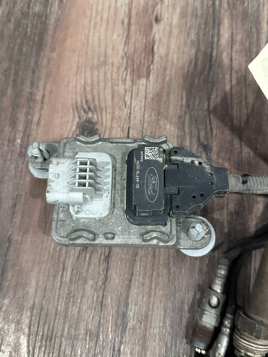 2020 FORD F450 DPF SENSORS OEM *2 SENSORS MISSING*