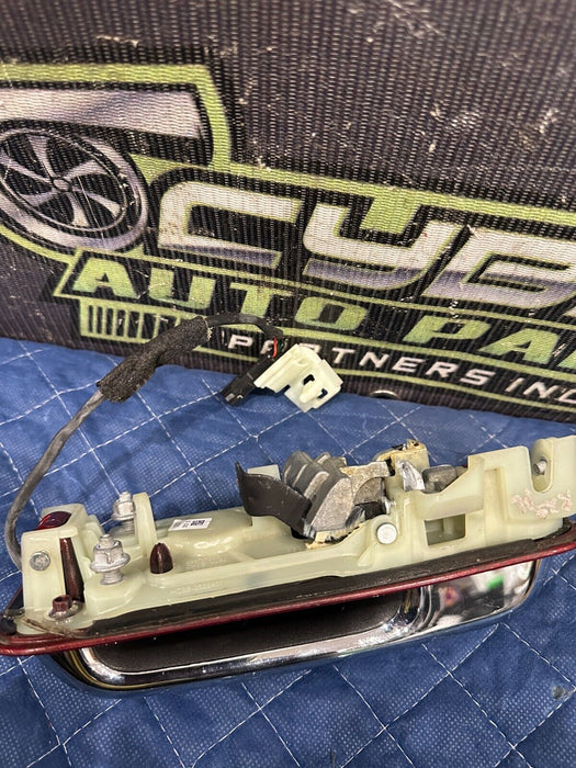 2017-2019 FORD F250 F350 F450 FRONT LEFT RUBY RED W/ CHROME HANDLE DOOR HANDLE