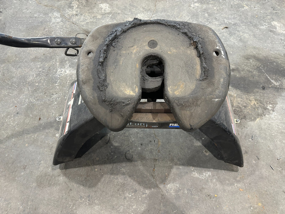 2017-2019 FORD F450 SUPERDUTY 5TH WHEEL HITCH REESE HC3J-5B110-AB