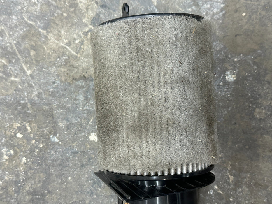 2014 AUDI R8 OEM RIGHT AIR FILTER INTAKE OEM 420133844E 420 133 844 E