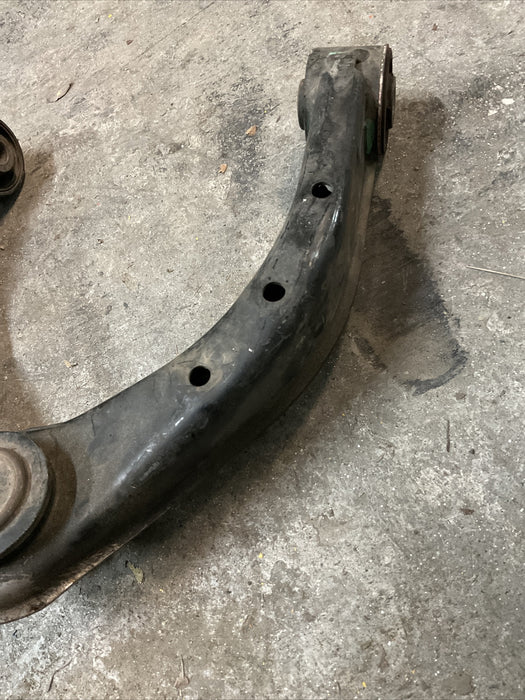 2016-2019 NISSAN TITAN XD 5.0 CUMMINS FRONT LEFT UPPER CONTROL ARM UCA OEM