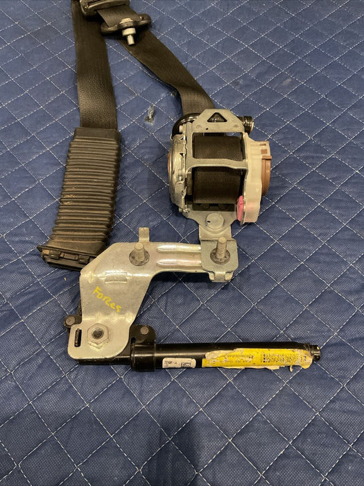 2017 FORD F250 F350 F450 PLATINUM FRONT LEFT DRIVER SEATBELT SEAT BELT OEM