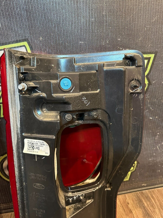 2020 2021 2022 FORD F250 F350 F450 LED TAIL LIGHT PAIR LEFT RIGHT W/ BLIND SPOT