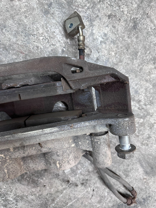 2017 NISSAN TITAN XD FRONT RIGHT BRAKE CALIPER OEM