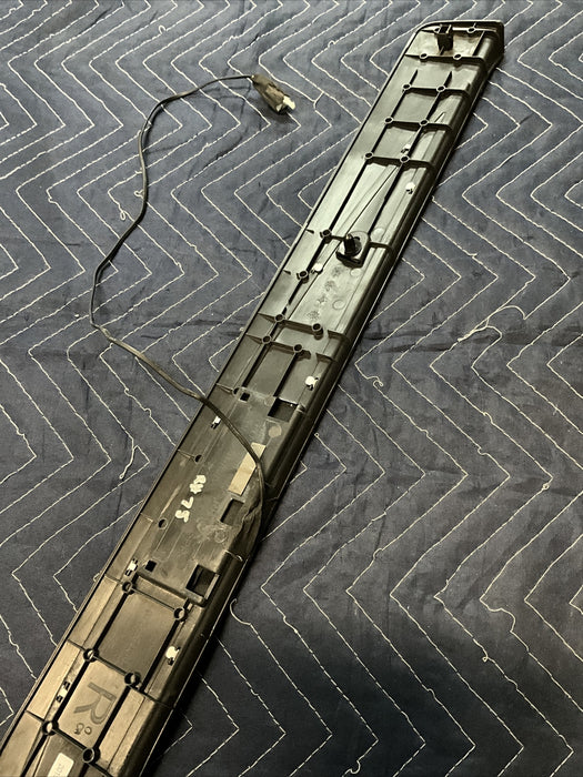 2010 NISSAN 370Z ILLUMINATED KICK PLATE RIGHT PASSENGER SIDE 2009-2020