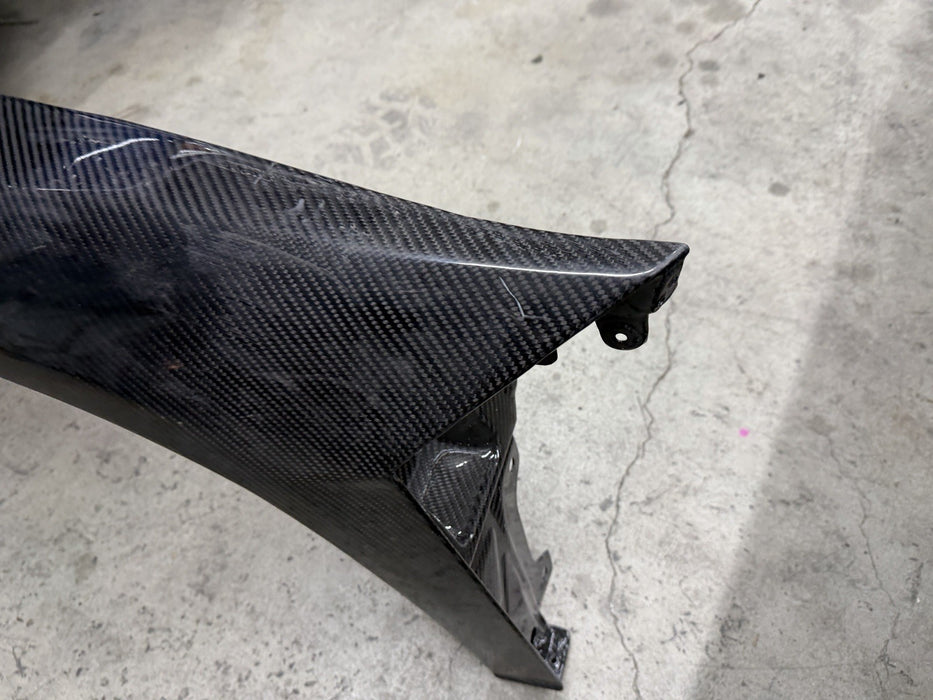 LAMBORGHINI AVENTADOR CARBON FIBER FENDER DRIVER LEFT SIDE