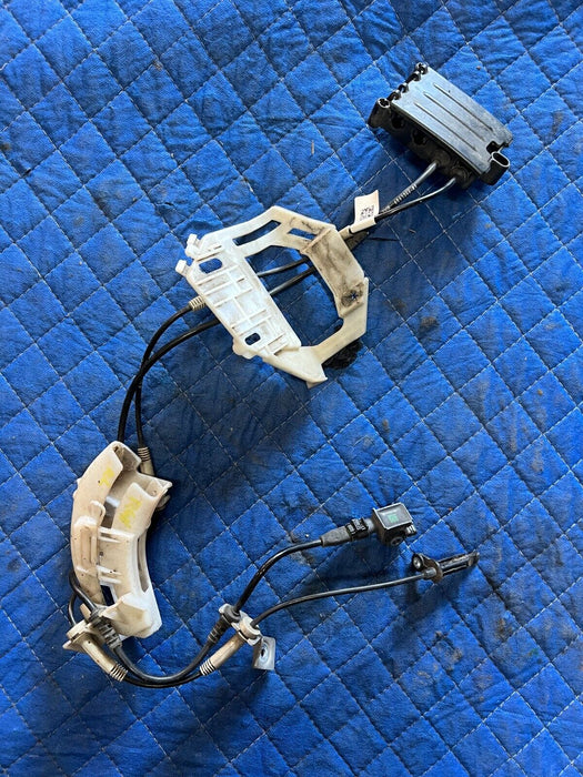 2020 BMW M8 F93 G16 REAR LEFT WHEEL ACCELERATION SPEED SENSOR OEM 6861346-10