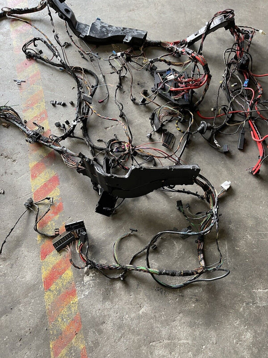 2011 BMW 550i F10 5 SERIES MAIN BODY CHASSIS WIRE WIRING CABLE HARNESS ~CUT~