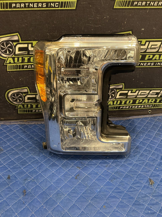2017-2019 FORD F250 F350 F450 PASSENGER RIGHT HALOGEN HEADLIGHT OEM