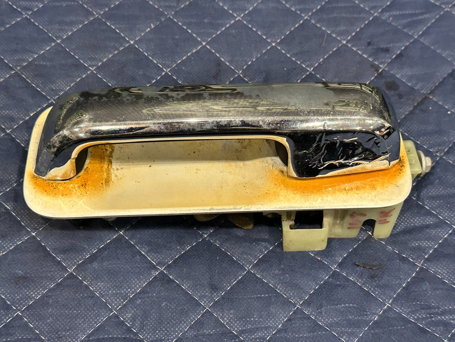 2017-2019 FORD F250 F350 FRONT RIGHT DOOR HANDLE TRI COAT (UG) OEM *BURN DAMAGE*