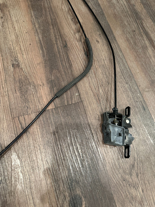 2021 AUDI R8 HOOD LATCH RELEASE CABLE ASSEMBLY OEM