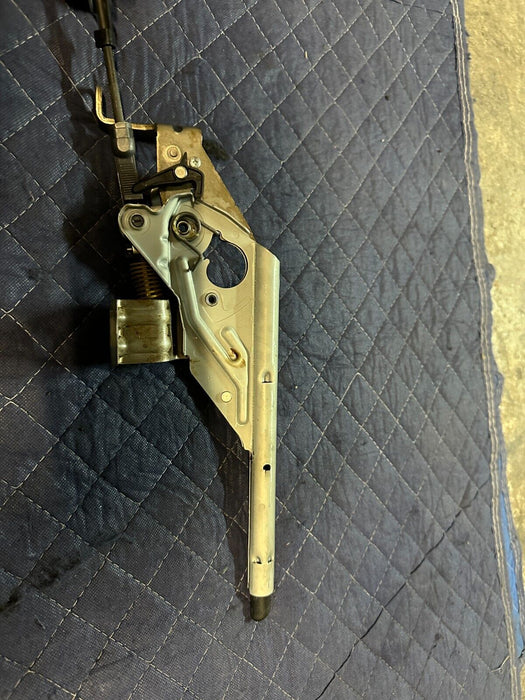 2020 BMW M4 F82 PARKING BRAKE / E BRAKE HANDLE LEVER OEM 6876774