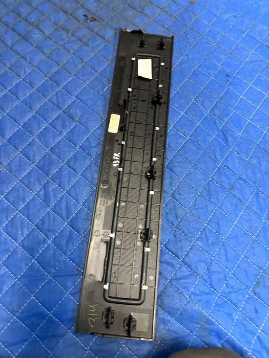 2017-2019 FORD F250 F350 PLATINUM FRONT RIGHT KICKPLATE TRIM OEM ~READ~