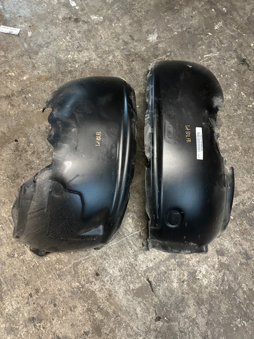 2018 FORD F250 F350 FRONT LEFT RIGHT WHEEL WELL LINER PAIR HC3J 16F099 AC