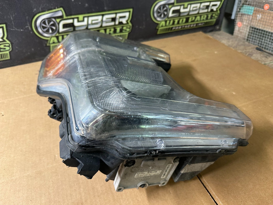 2017 2018 2019 FORD F250 F350 F450 RIGHT HEADLIGHT LED OEM W MODULE DAMAGE* READ