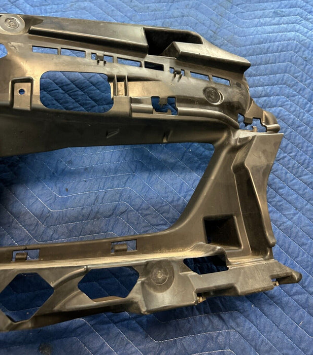 2020 BMW M8 COMPETITIO F93 G16 OEM FRONT RIGHT BUMPER COVER SUPPORT RAIL BRACKET