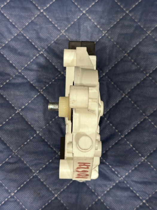 2014-15 AUDI R8 SPYDER DRIVER LEFT WINDOW MOTOR REGULATOR OEM 427 959 801 E