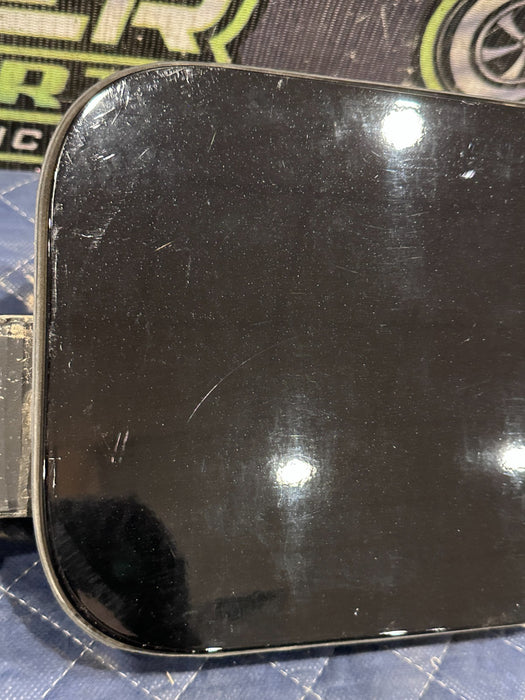 2020 FORD F350 F450 BLACK FUEL GAS DOOR LID CAP OEM