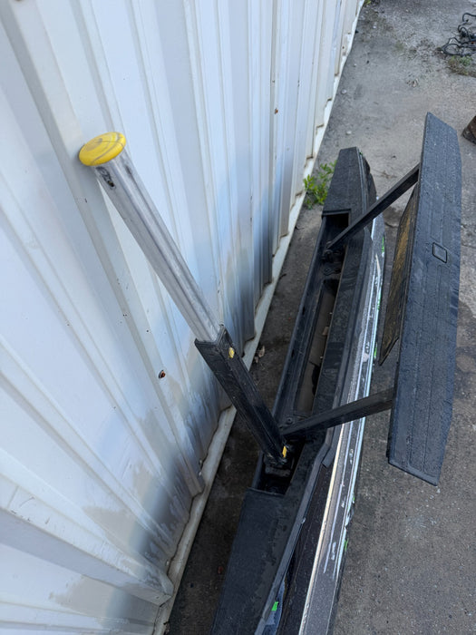 2019 FORD F250 F350 F450 PLATINUM TAIL GATE ASSEMBLY W/ STEP & CAMERA BLACK