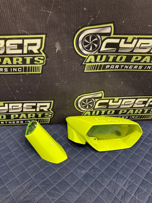 2015 LAMBORGHINI HURACAN PASSENGER SIDE MIRROR COVER SHELL OEM